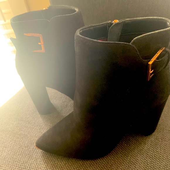 Ted Baker Ankle Boot - Picture 5 of 11